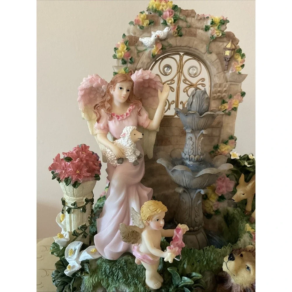 Classic Treasures Musical Angel Lion Lamb Water Fountain Everything is Beautiful